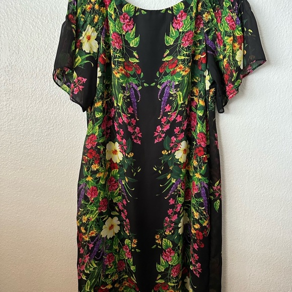 Floral Black Midi Dress - Picture 7 of 9